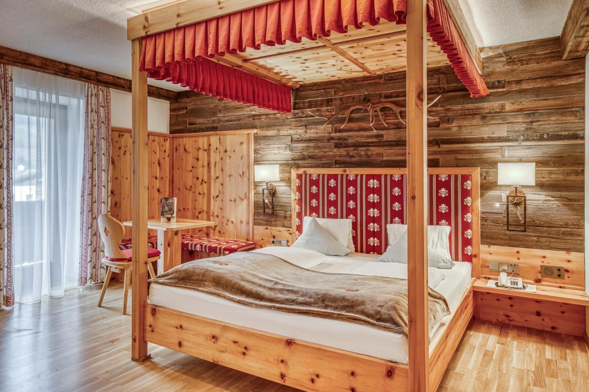 Hotel Alpenstolz Mieders Habitación foto