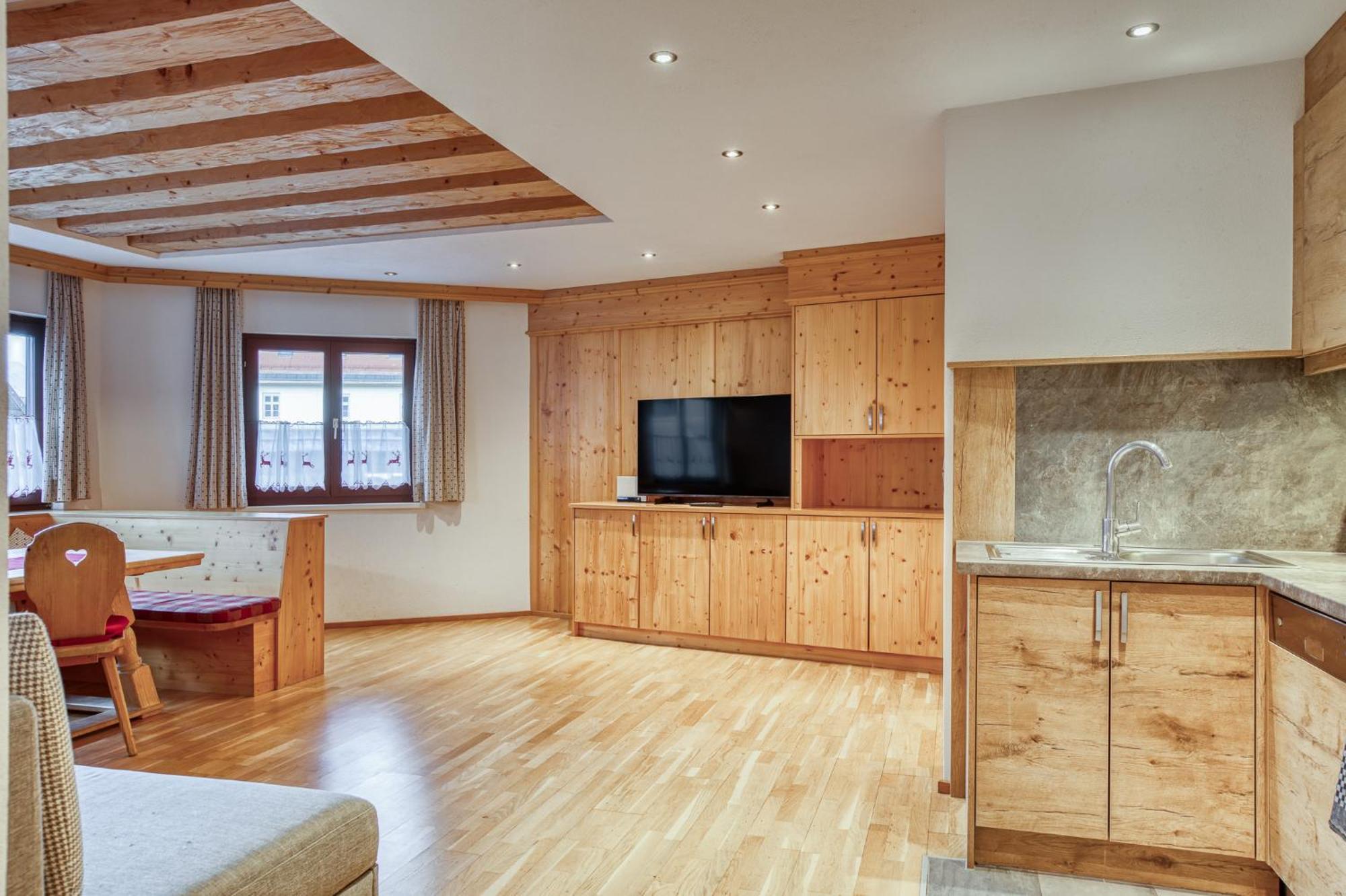 Hotel Alpenstolz Mieders Habitación foto