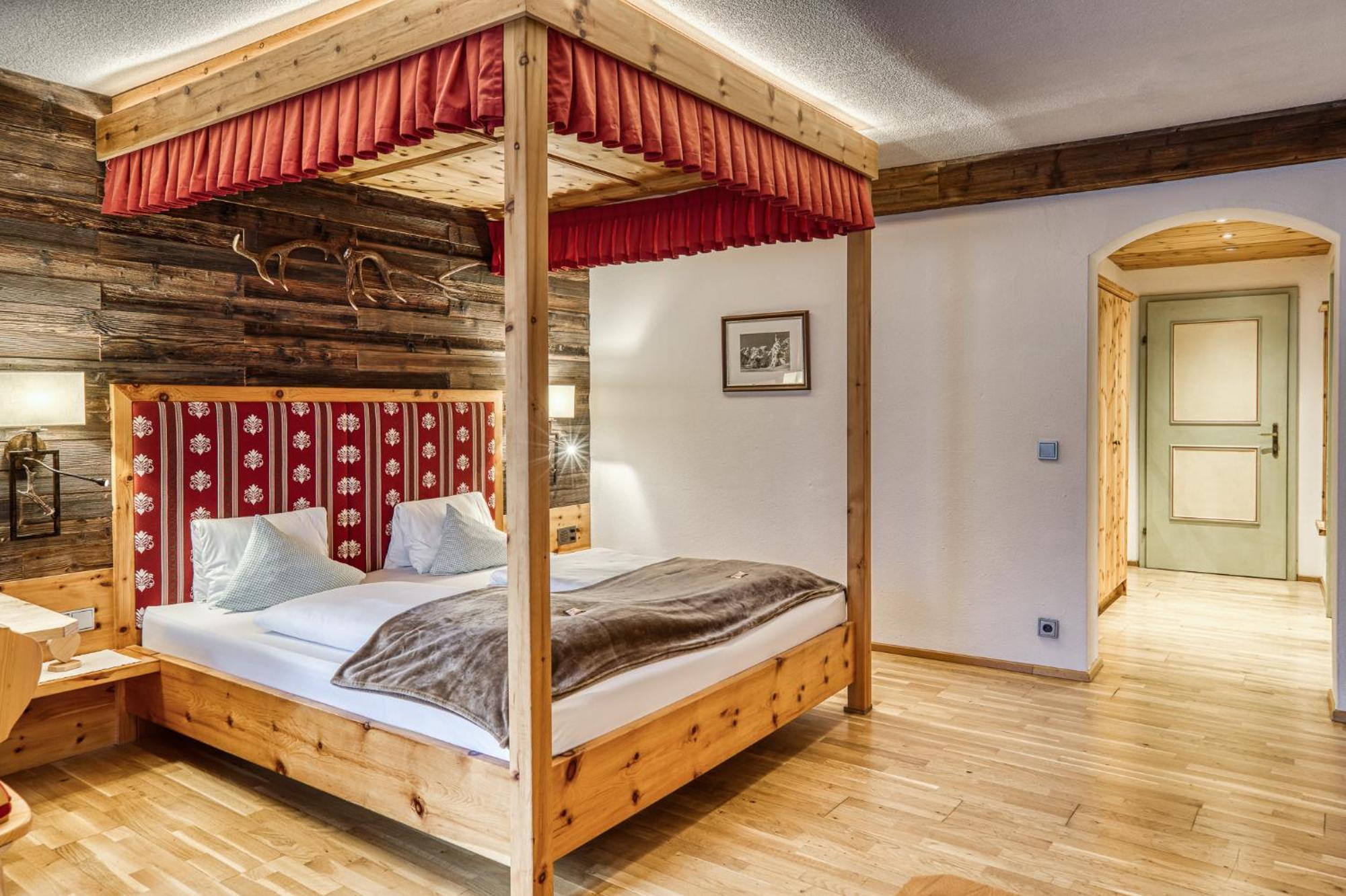 Hotel Alpenstolz Mieders Habitación foto